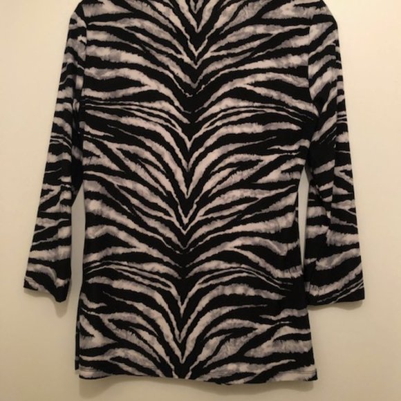 INC International Concepts Size Small Top.  Zebra pattern. - Picture 2 of 6